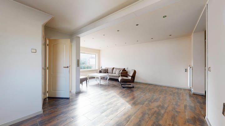 Tussenwoning te koop: Beneluxstraat 10, Landgraaf