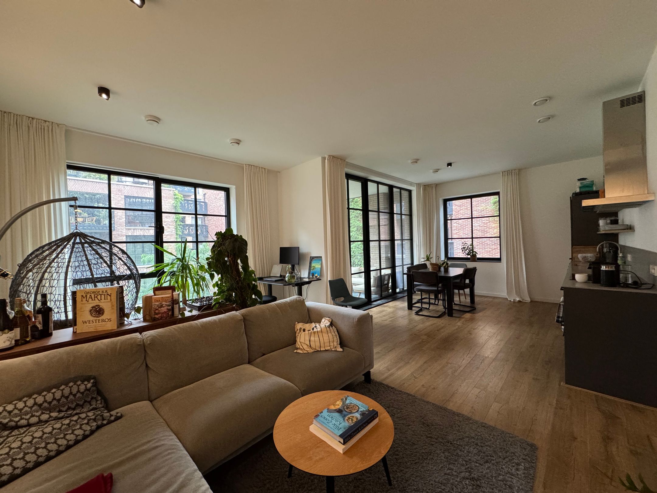 Appartement Abraham Tuschinskistraat 63 — foto 2