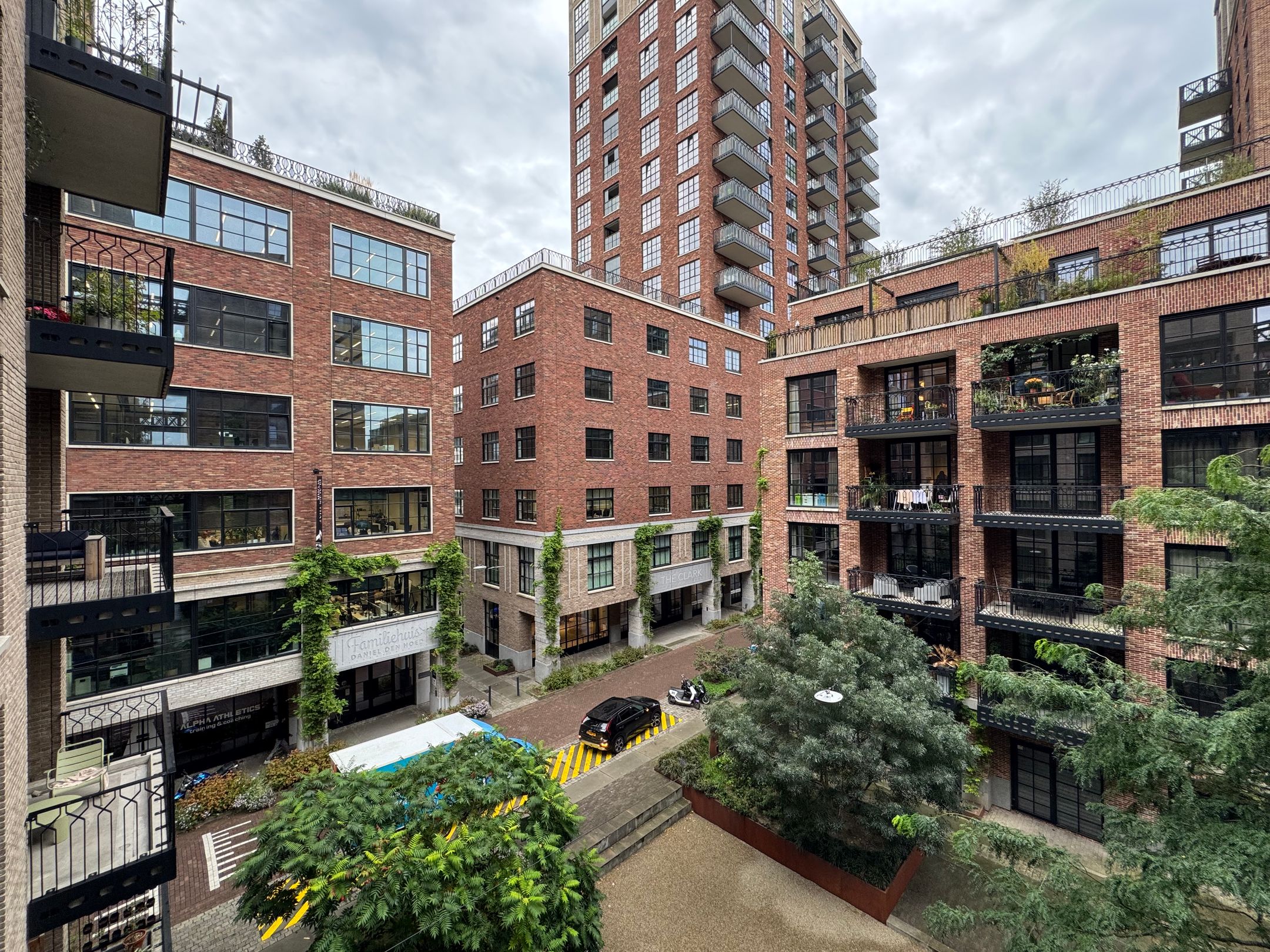 Appartement Abraham Tuschinskistraat 63 — foto 1