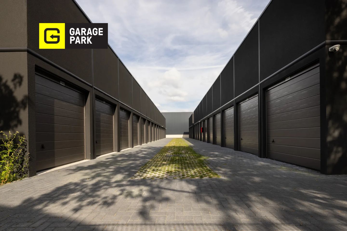 Bekijk foto 5 van GaragePark Rosmalen