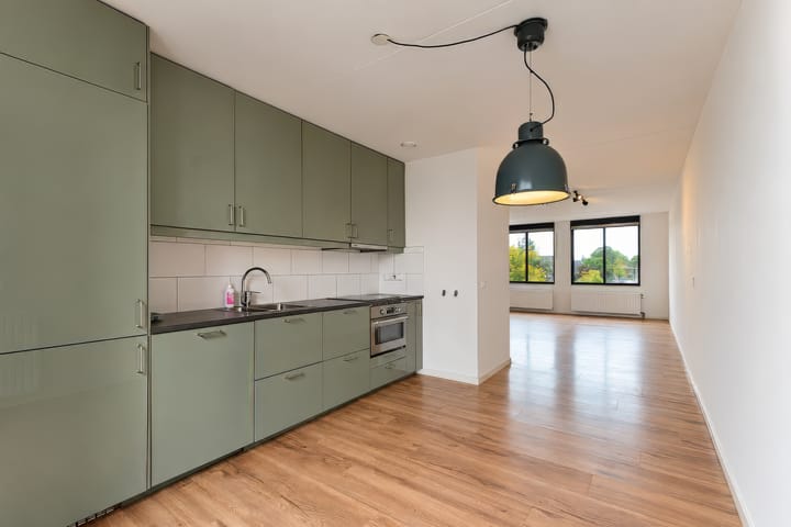 Appartement te huur: Dr. P.J.H. Cuypersplein 1-17, Hilversum