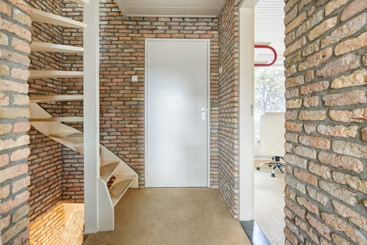 Hoekwoning te koop: Hobbemastraat 13, Kaatsheuvel