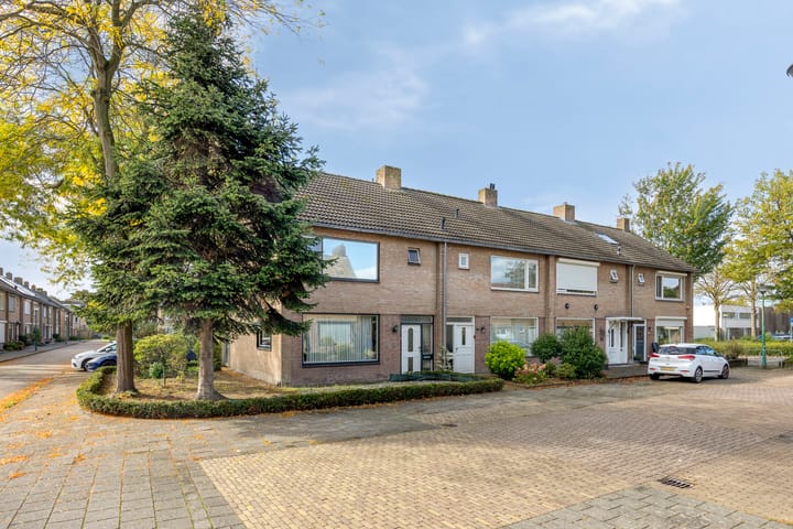 Hoekwoning te koop: Hobbemastraat 13, Kaatsheuvel