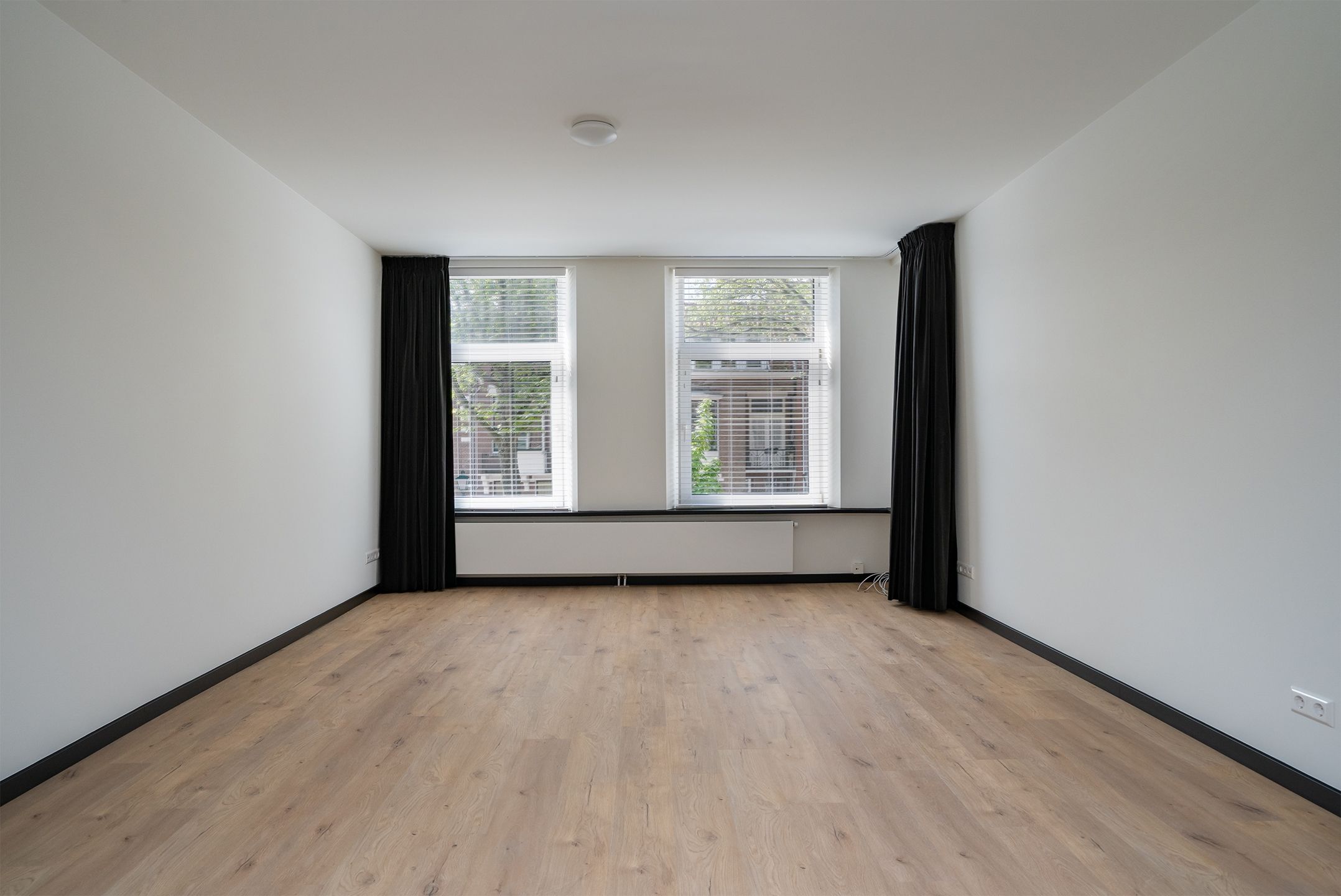 Photo 6 of Willem de Zwijgerlaan 9-A