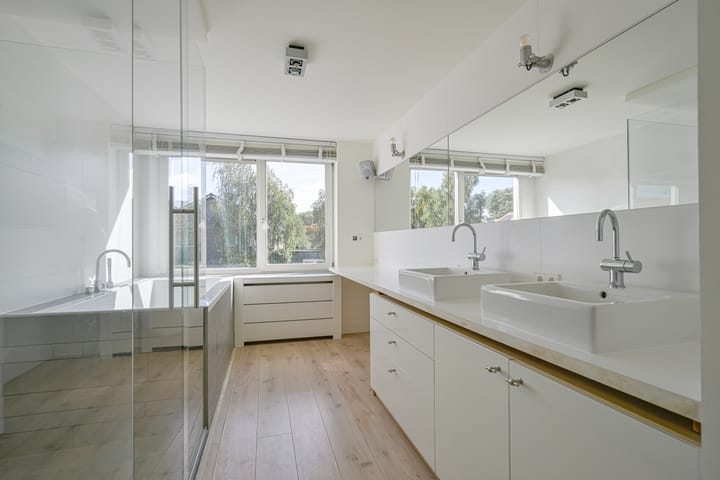 Hoekwoning te koop: Van Teijlingenlaan 5, Bergen (Nh)