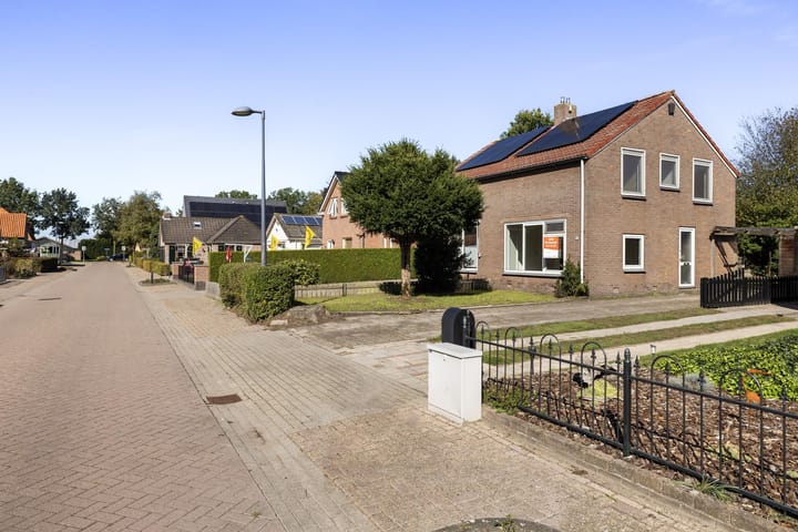 Foto 2 van Molenweg 11