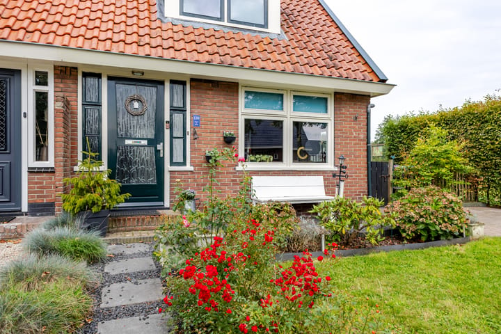 Twee-onder-één-kap te koop: De Buorren 139, Lippenhuizen