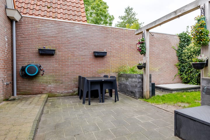 Twee-onder-één-kap te koop: De Buorren 139, Lippenhuizen