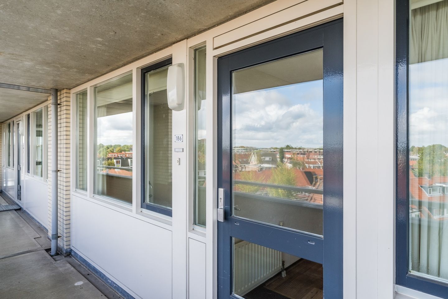 Photo 10 of Nassaustraat 186