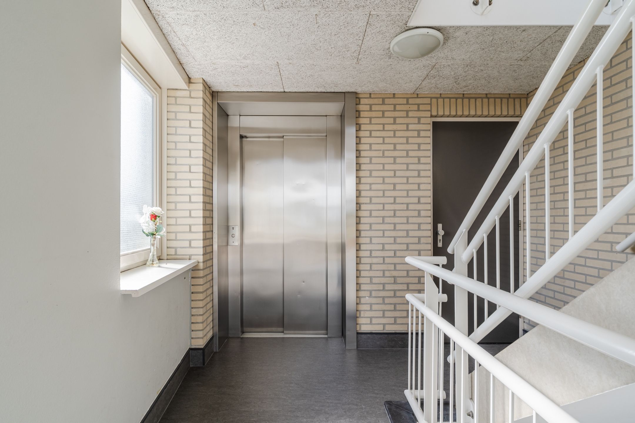 Photo 6 of Nassaustraat 186