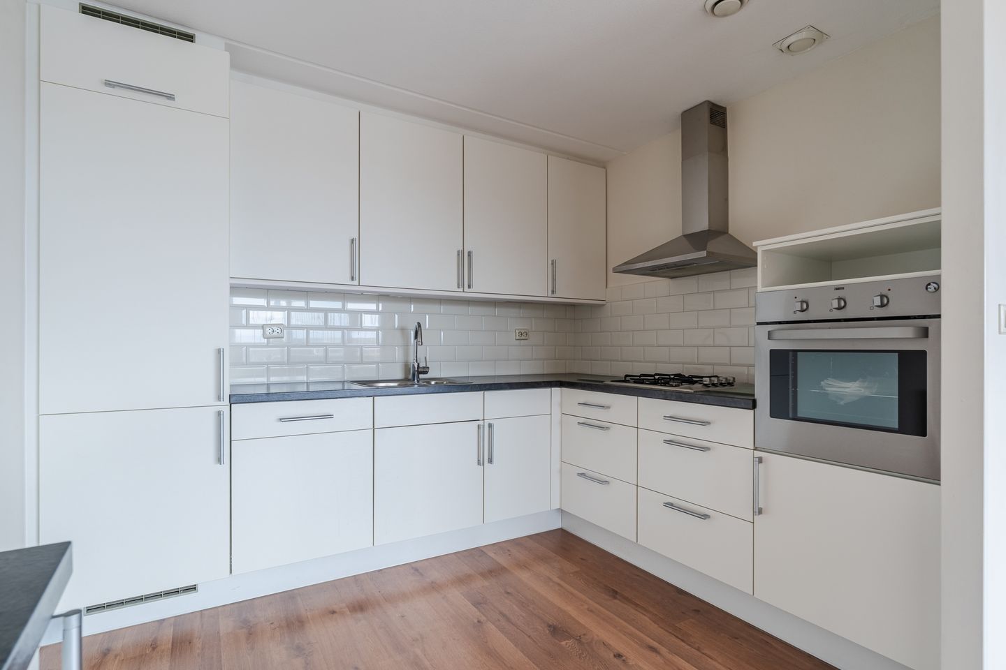 Photo 20 of Nassaustraat 186