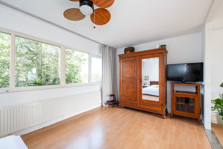 Tussenwoning te koop: Baarssingel 2, 'S-Gravenhage