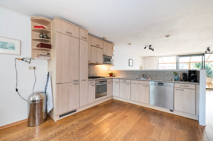 Tussenwoning te koop: Baarssingel 2, 'S-Gravenhage