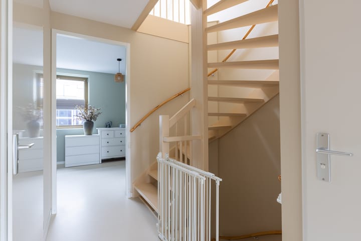 Tussenwoning te koop: Kastanjelaan 79, Weesp