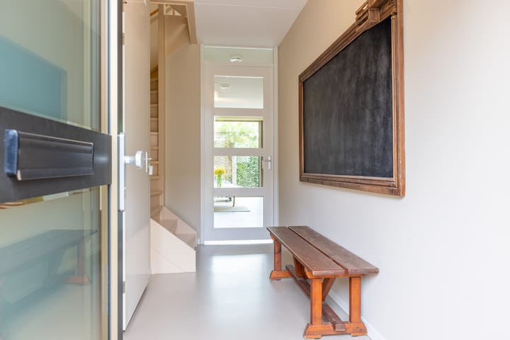 Tussenwoning te koop: Kastanjelaan 79, Weesp