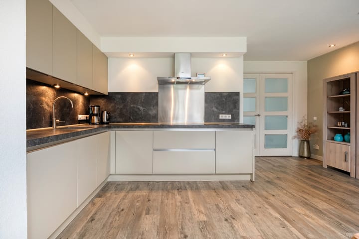 Tussenwoning te koop: Van der Brugghenstraat 20, Bergentheim