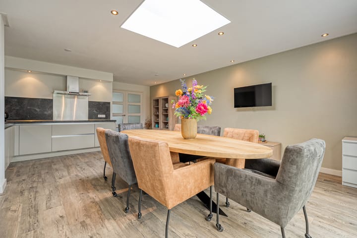 Tussenwoning te koop: Van der Brugghenstraat 20, Bergentheim