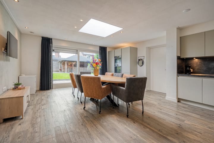 Tussenwoning te koop: Van der Brugghenstraat 20, Bergentheim