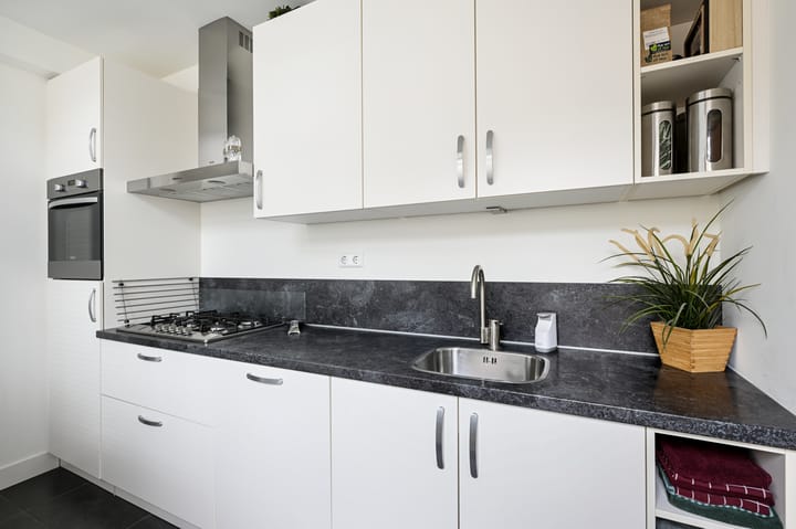Tussenwoning te koop: Dr. Leijdsstraat 30, Haarlem