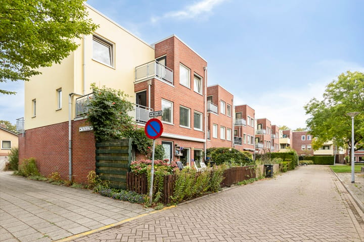 Foto 2 van Hogestraat 74-C