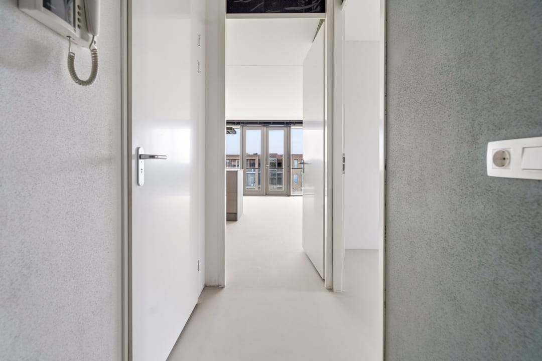 Photo 11 of Olivier B. Bommelhof 18
