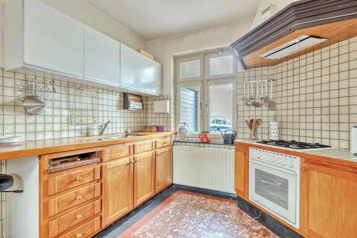 Vrijstaande woning te koop: van Hövellstraat 20, Helden