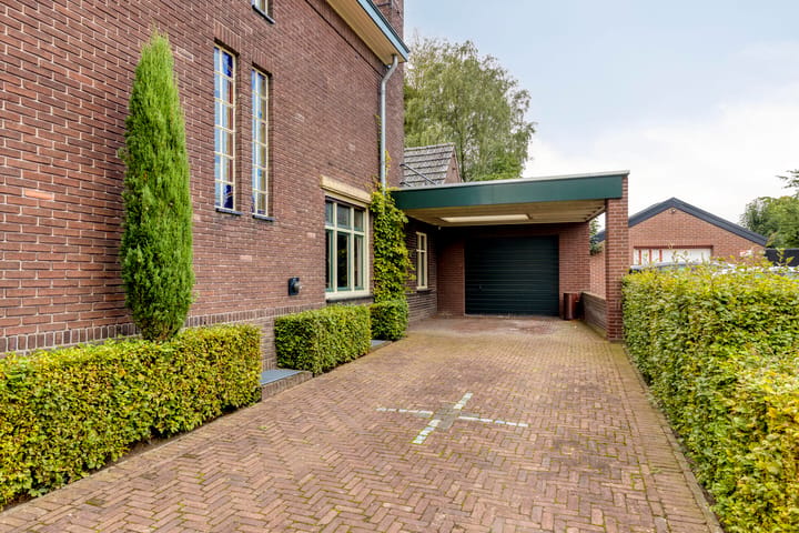 Vrijstaande woning te koop: van Hövellstraat 20, Helden
