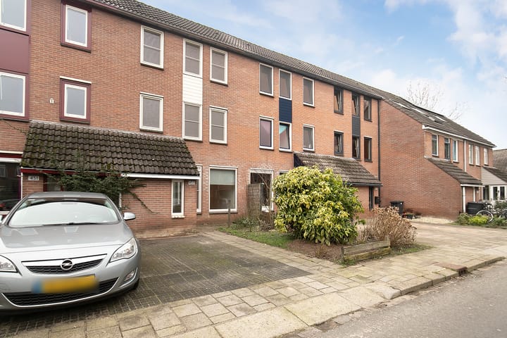 Tussenwoning te huur: Braamkamp 452, Zutphen
