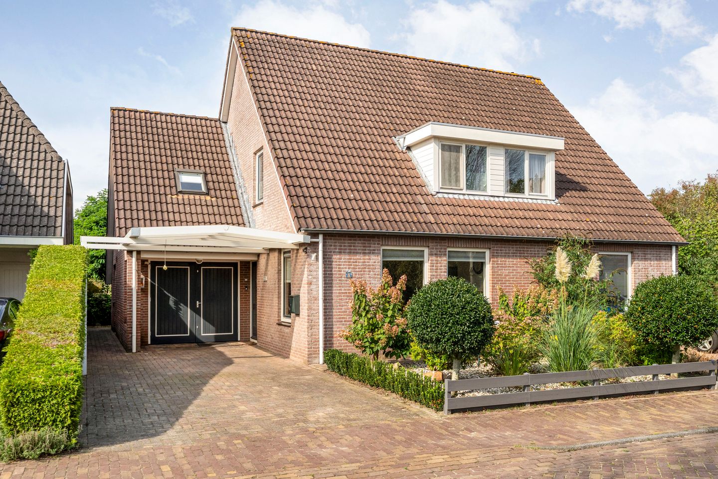 Foto 1 van Strubben 8