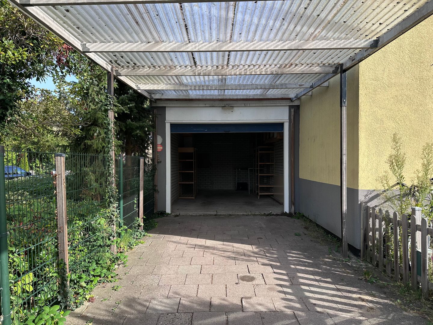 Bekijk foto 2 van Bazuinhof 9