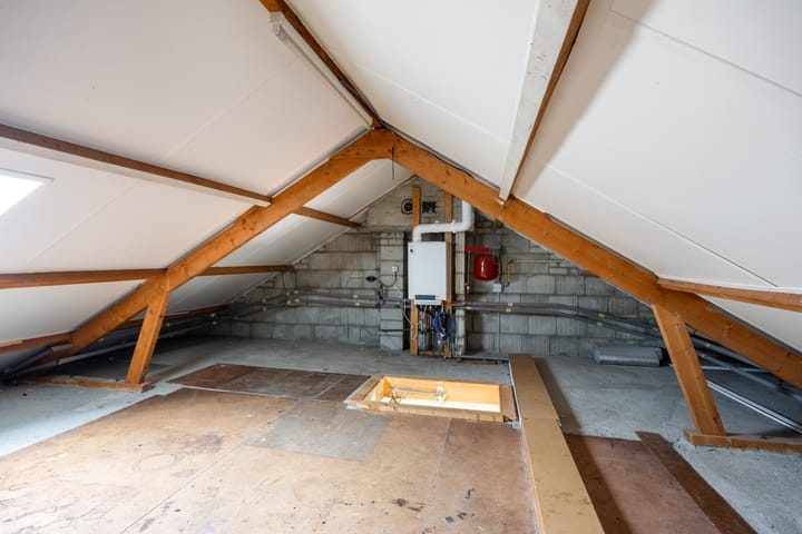Hoekwoning te koop: De Vennen 51, Eenrum