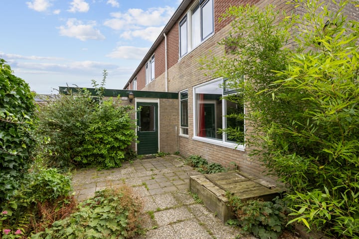 Hoekwoning te koop: De Vennen 51, Eenrum