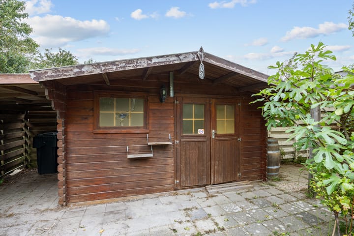 Hoekwoning te koop: De Vennen 51, Eenrum