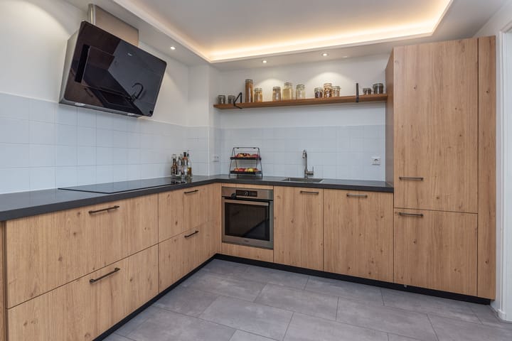 Tussenwoning te koop: Aalsmeerderweg 765, Rijsenhout