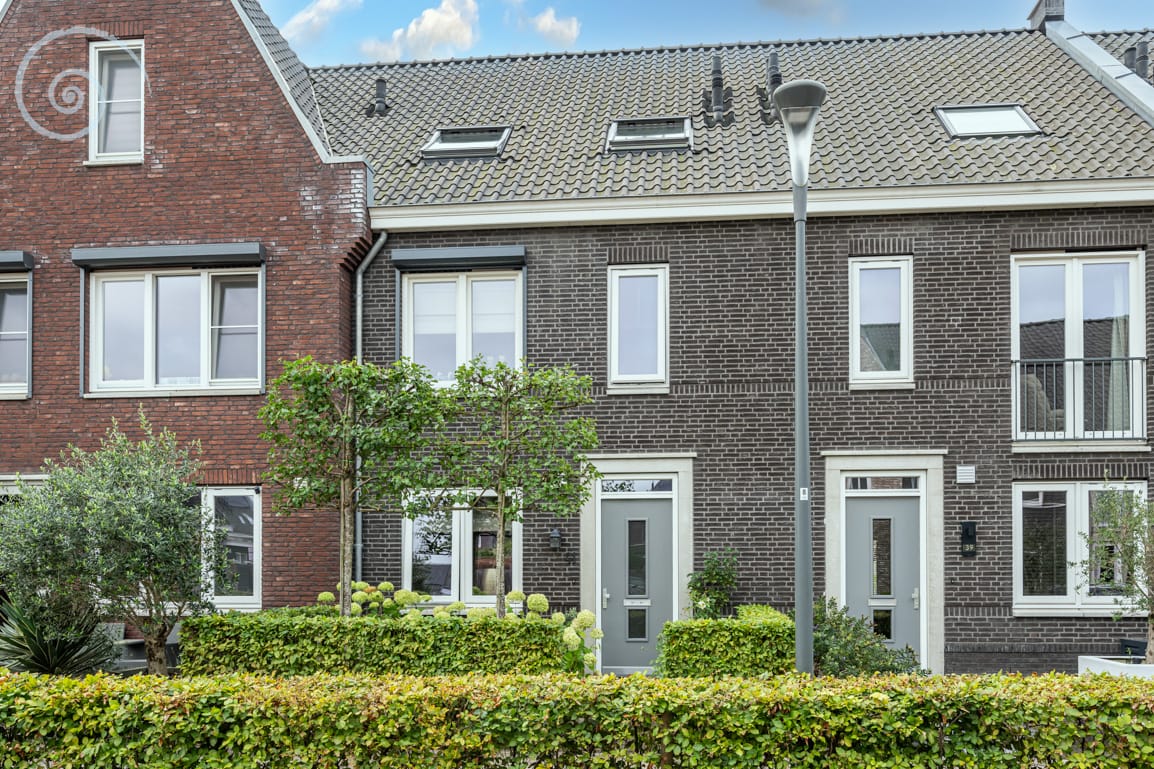 Foto 1 van Iepenlaan 41