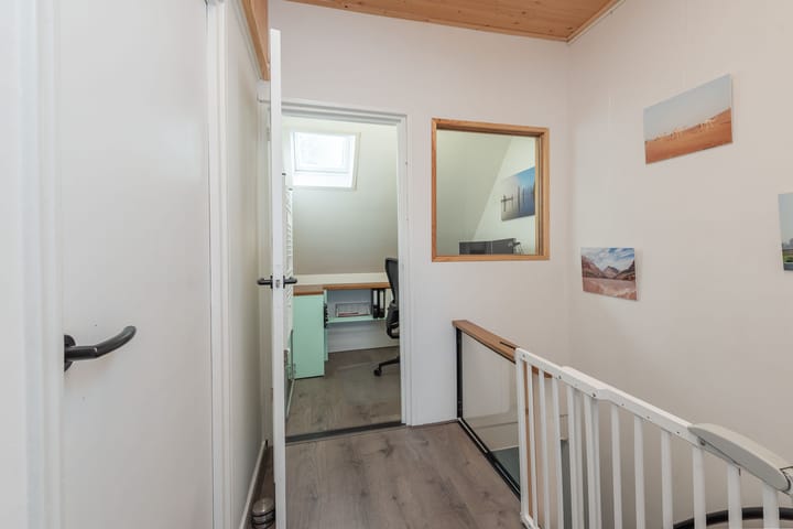 Tussenwoning te koop: Aalsmeerderweg 765, Rijsenhout