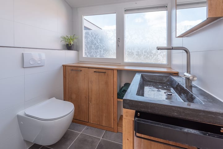 Tussenwoning te koop: Aalsmeerderweg 765, Rijsenhout