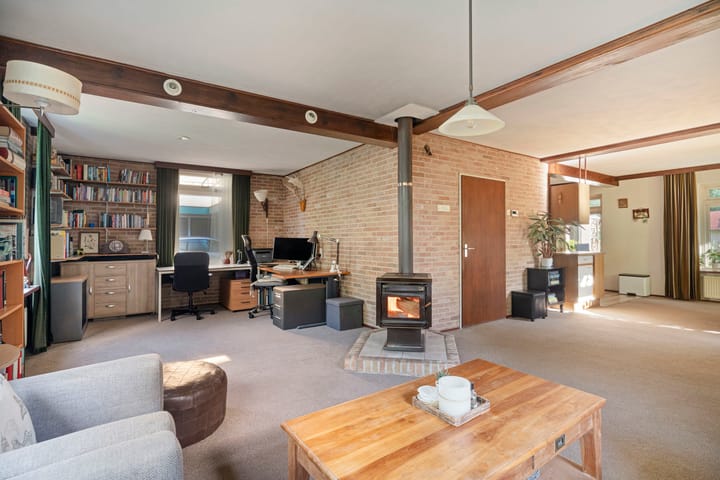 Hoekwoning te koop: Seringweg 43, Ermelo
