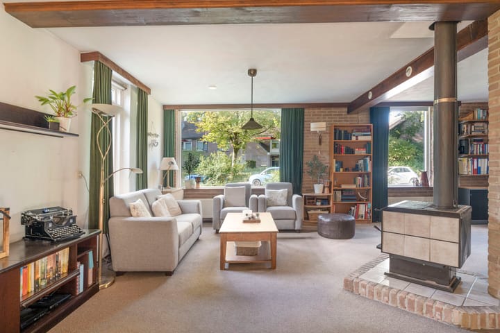 Hoekwoning te koop: Seringweg 43, Ermelo