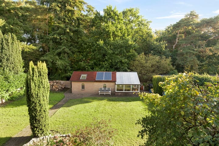 Hoekwoning te koop: Seringweg 43, Ermelo