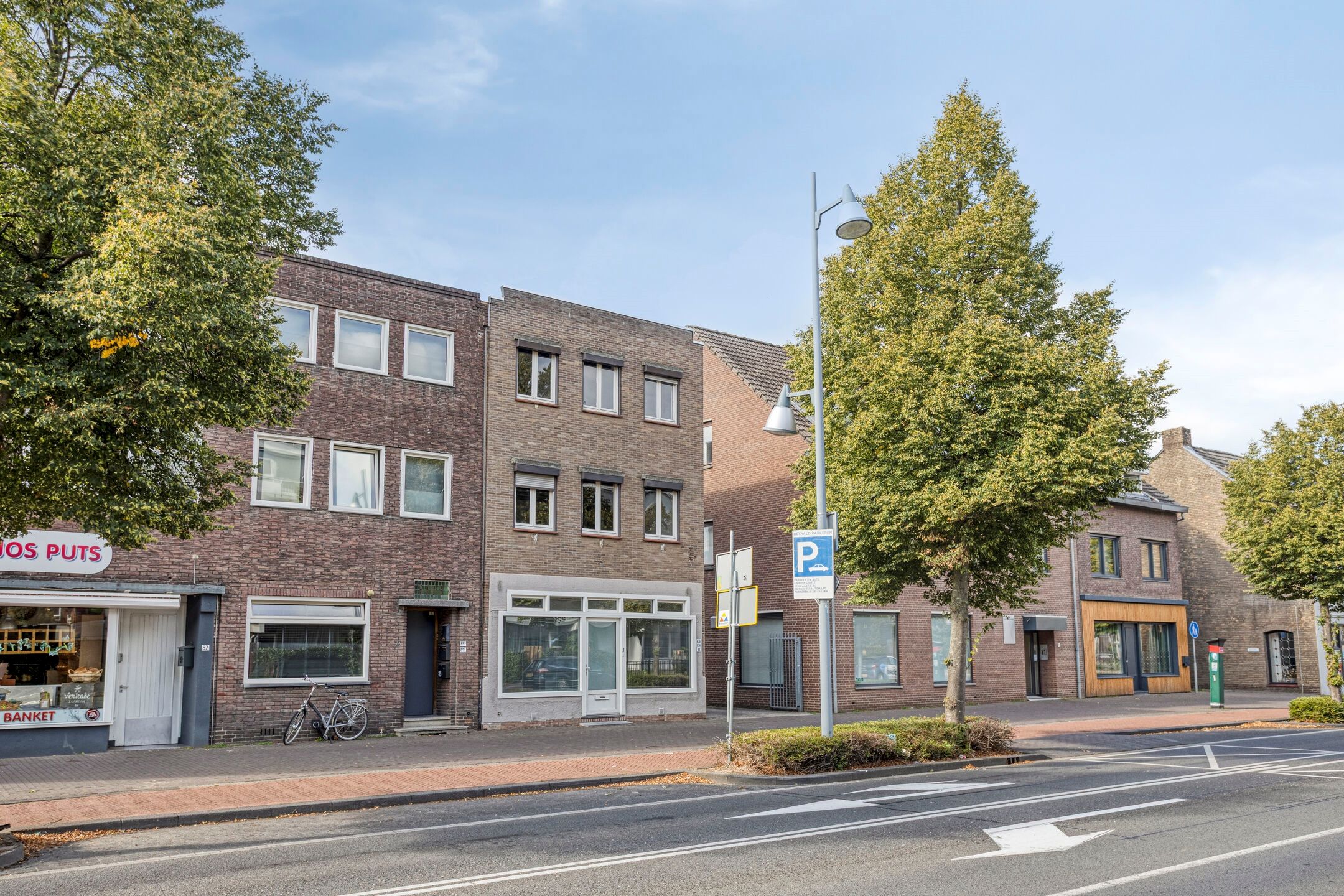 Photo 6 of Rijksweg Zuid 83