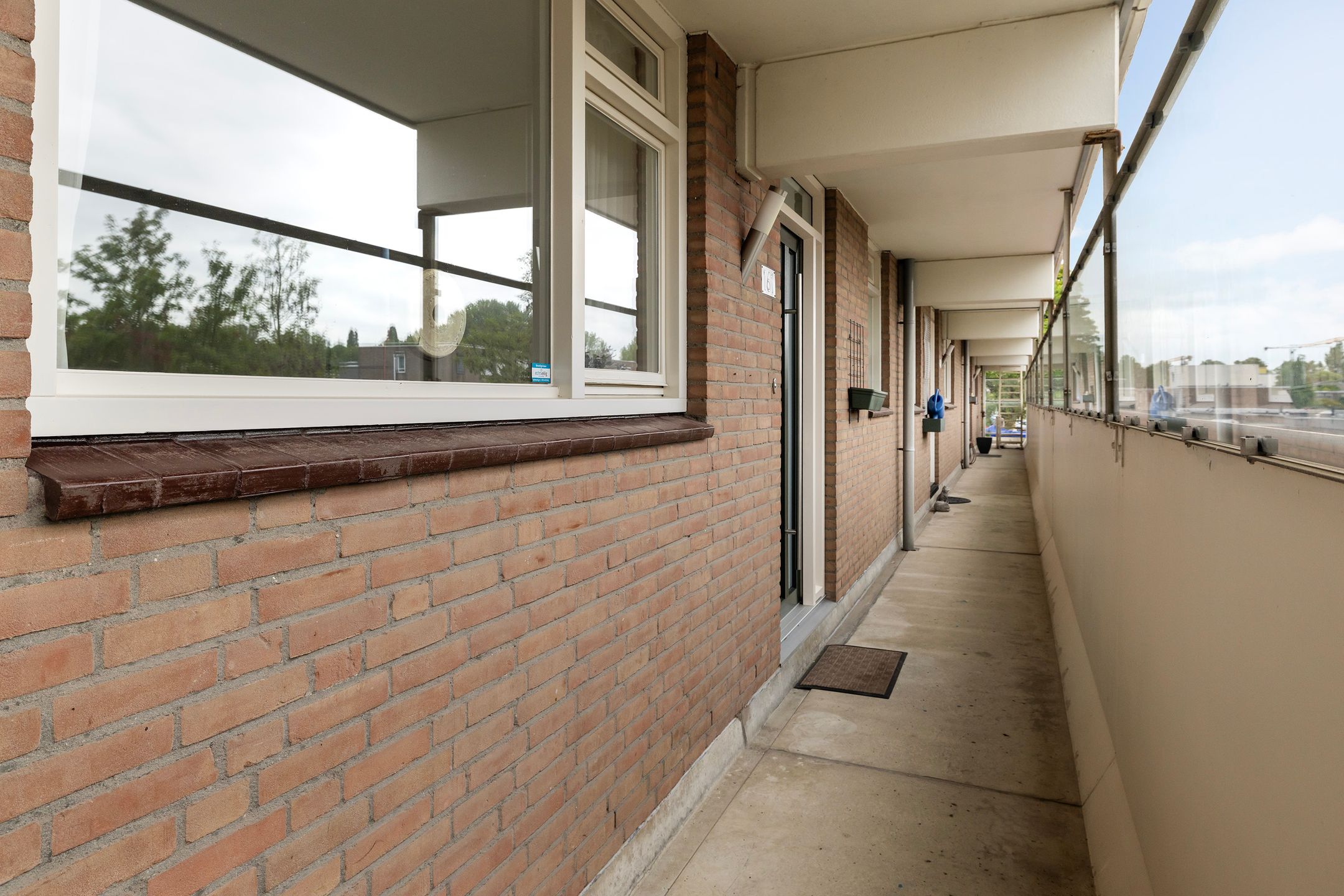 Photo 6 of Haringvlietstraat 161