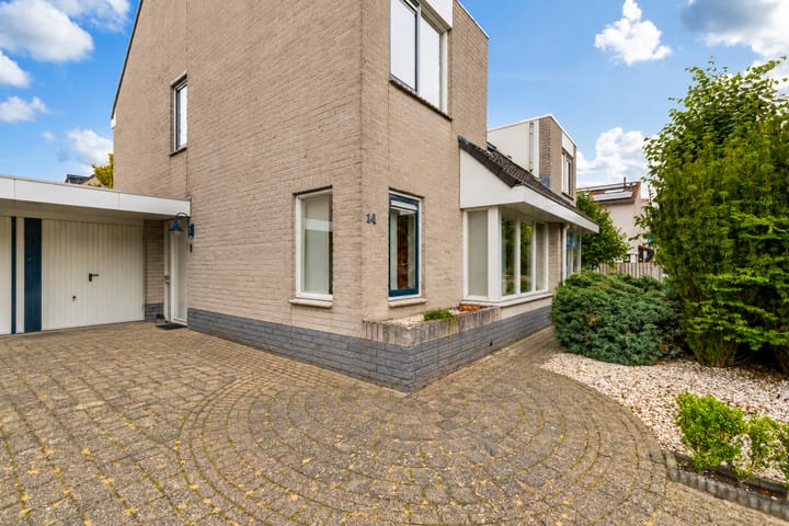 Tussenwoning te koop: 't Zand 14, Breda