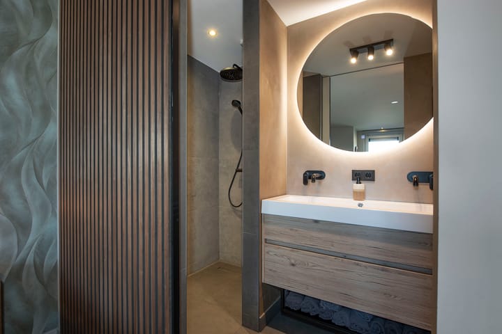 Tussenwoning te koop: Boekelosestraat 308, Enschede