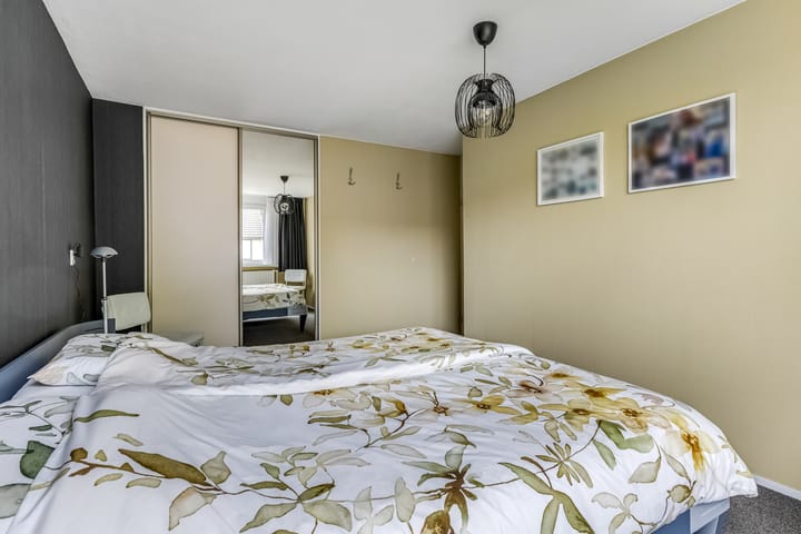 Tussenwoning te koop: Frans Halsstraat 56, Voorthuizen