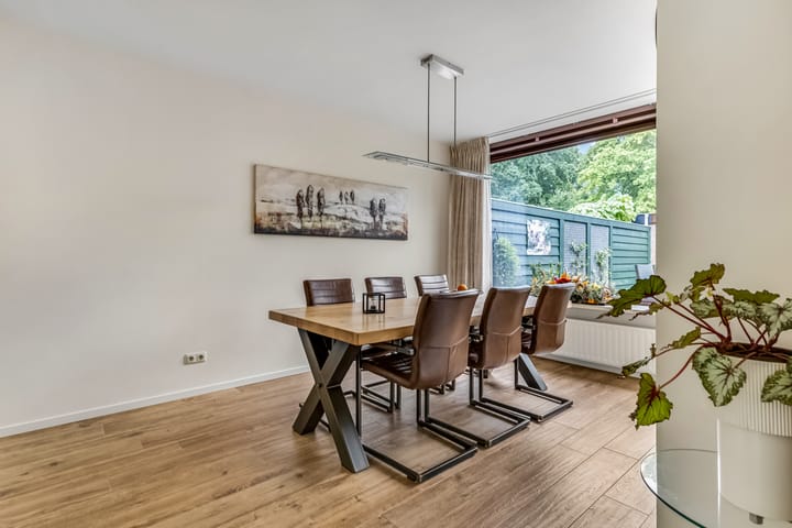 Tussenwoning te koop: Frans Halsstraat 56, Voorthuizen