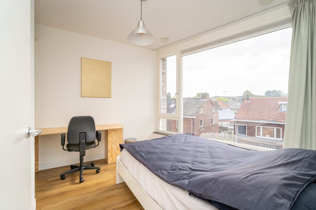 Foto 43 van Trouwlaan 13-A