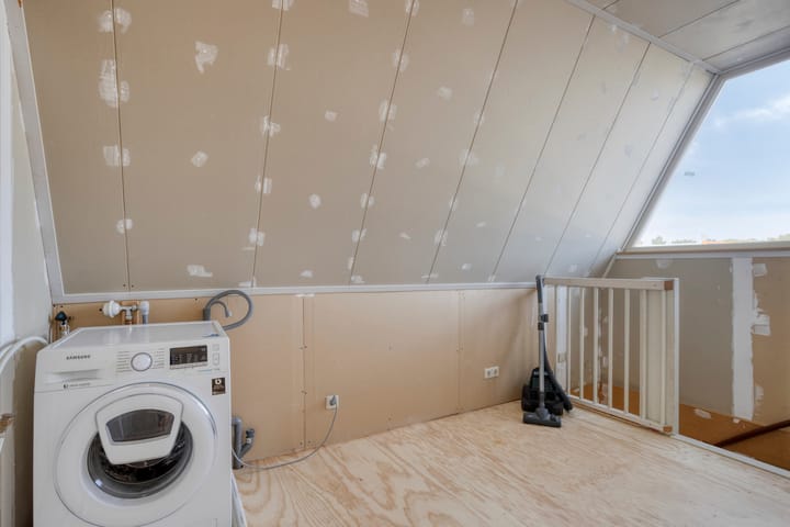 Tussenwoning te koop: Breitnerstraat 9, Krimpen Aan Den Ijssel
