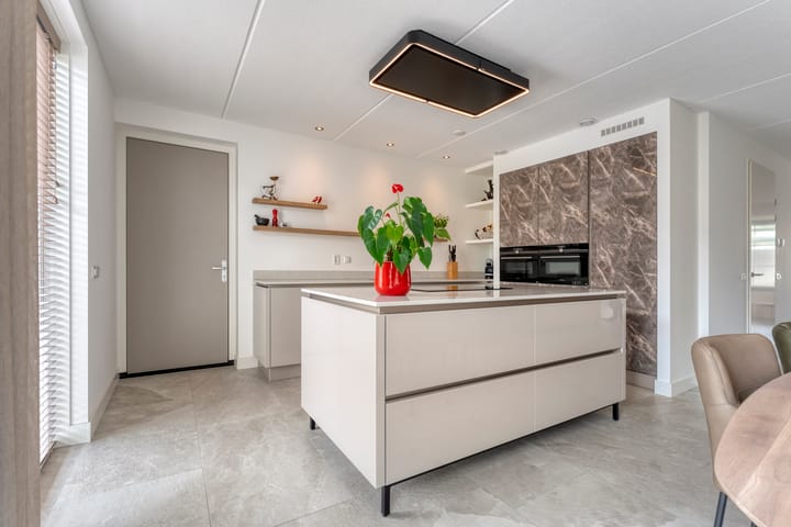 Twee-onder-één-kap te koop: Spinnerijstraat 5, Slagharen
