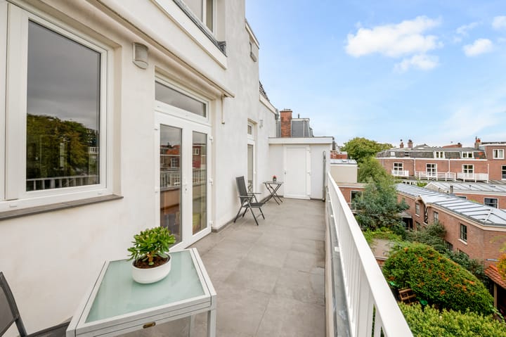 Appartement te koop: Koninginnegracht 119B, 'S-Gravenhage